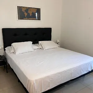Fira Gran Via 2 - Private In A Shared - Privadas En Compartido L’Hospitalet de Llobregat