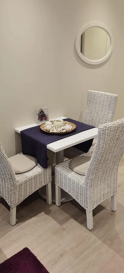 Barcelona, Apartamento De 2 Habitaciones. L'Hospitalet de Llobregat 0*,